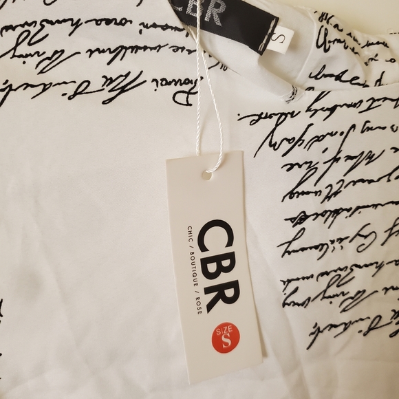 New CBR Chic Boutique Rose Full Back Gold Button Down Blouse. - Picture 9 of 12